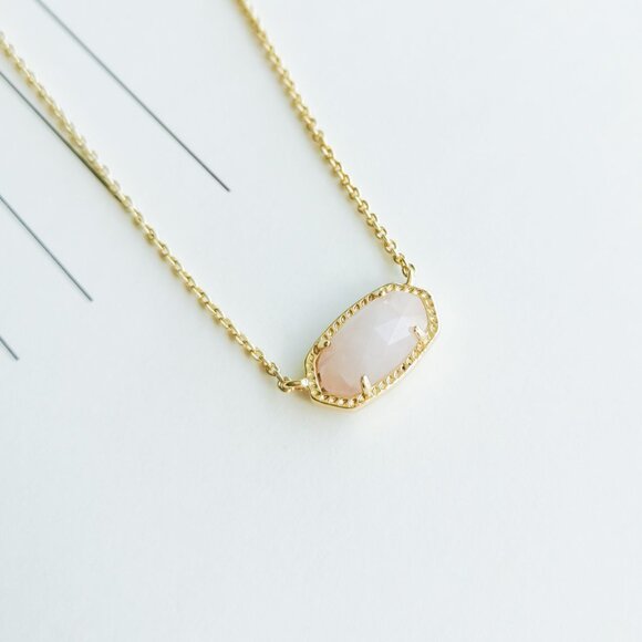 Kendra Scott Elisa Pendant Necklace - Picture 2 of 4